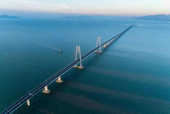 港珠澳大桥正式通车晶振厂家祝贺越来越强大的祖国